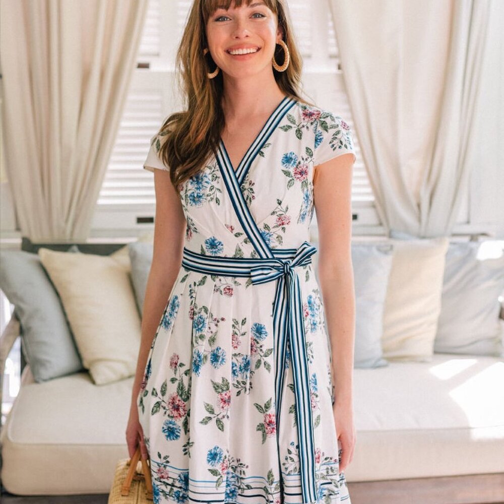 Gal Meets Glam Teresa Dress *ENTIRE CLOSET IS BUY 1 GET 1 50% OFF*